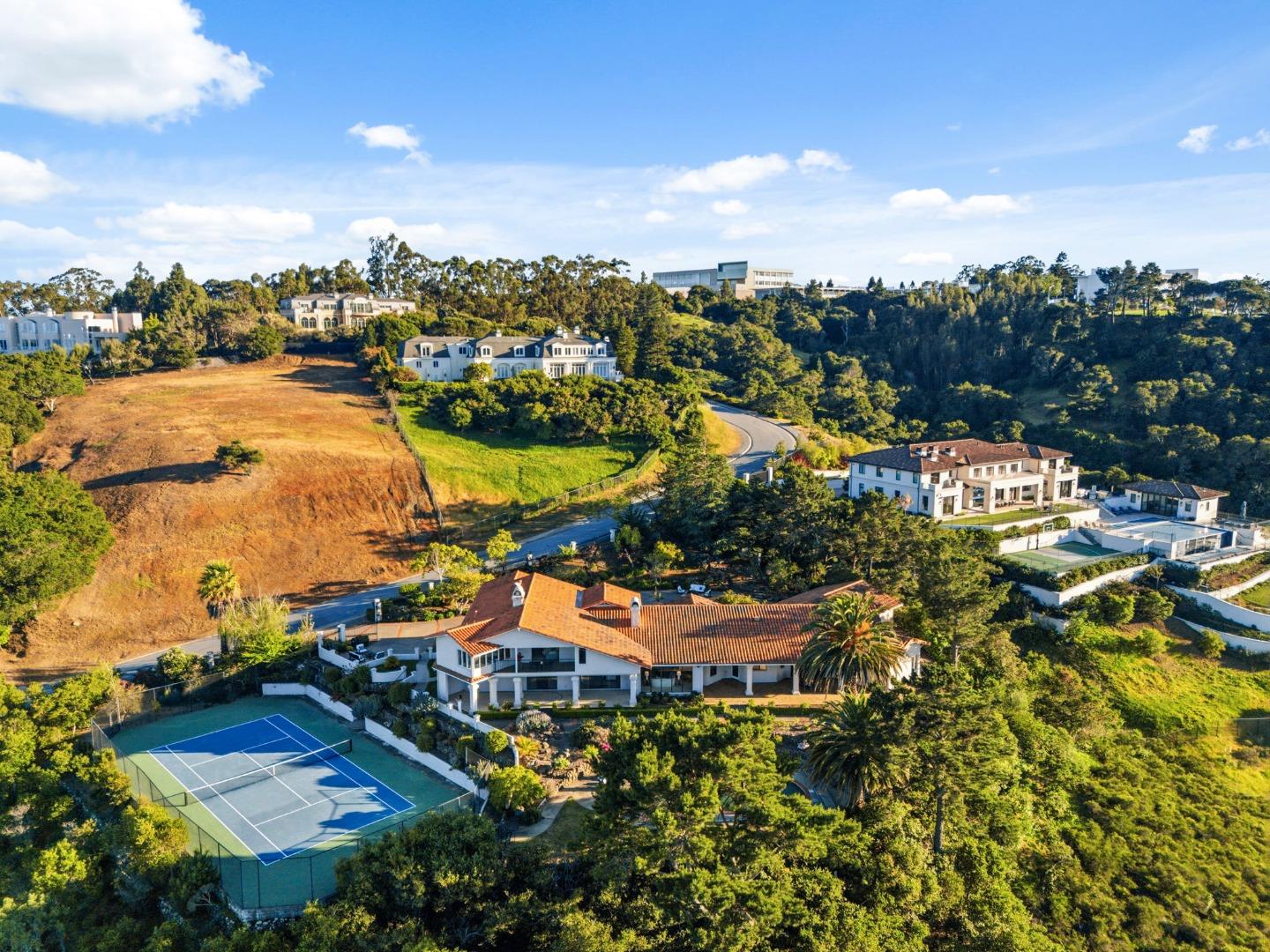 Detail Gallery Image 98 of 104 For 200 Tobin Clark Dr, Hillsborough,  CA 94010 - 6 Beds | 6/1 Baths