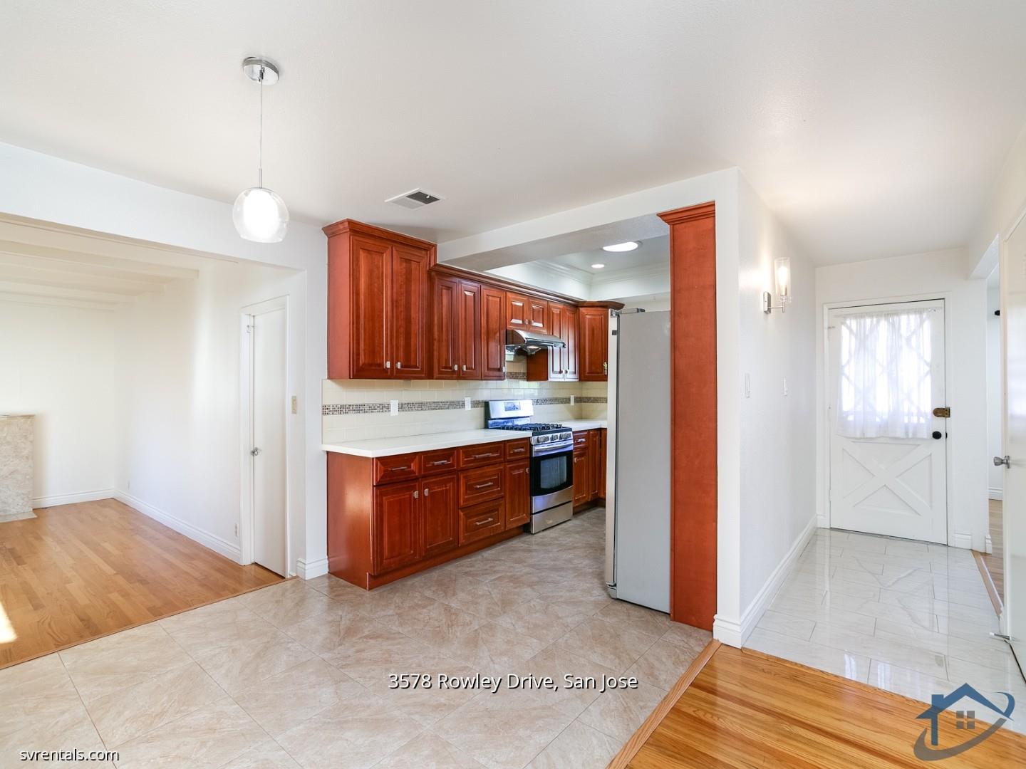 Detail Gallery Image 2 of 22 For 3578 Rowley Dr, San Jose,  CA 95132 - 4 Beds | 2 Baths