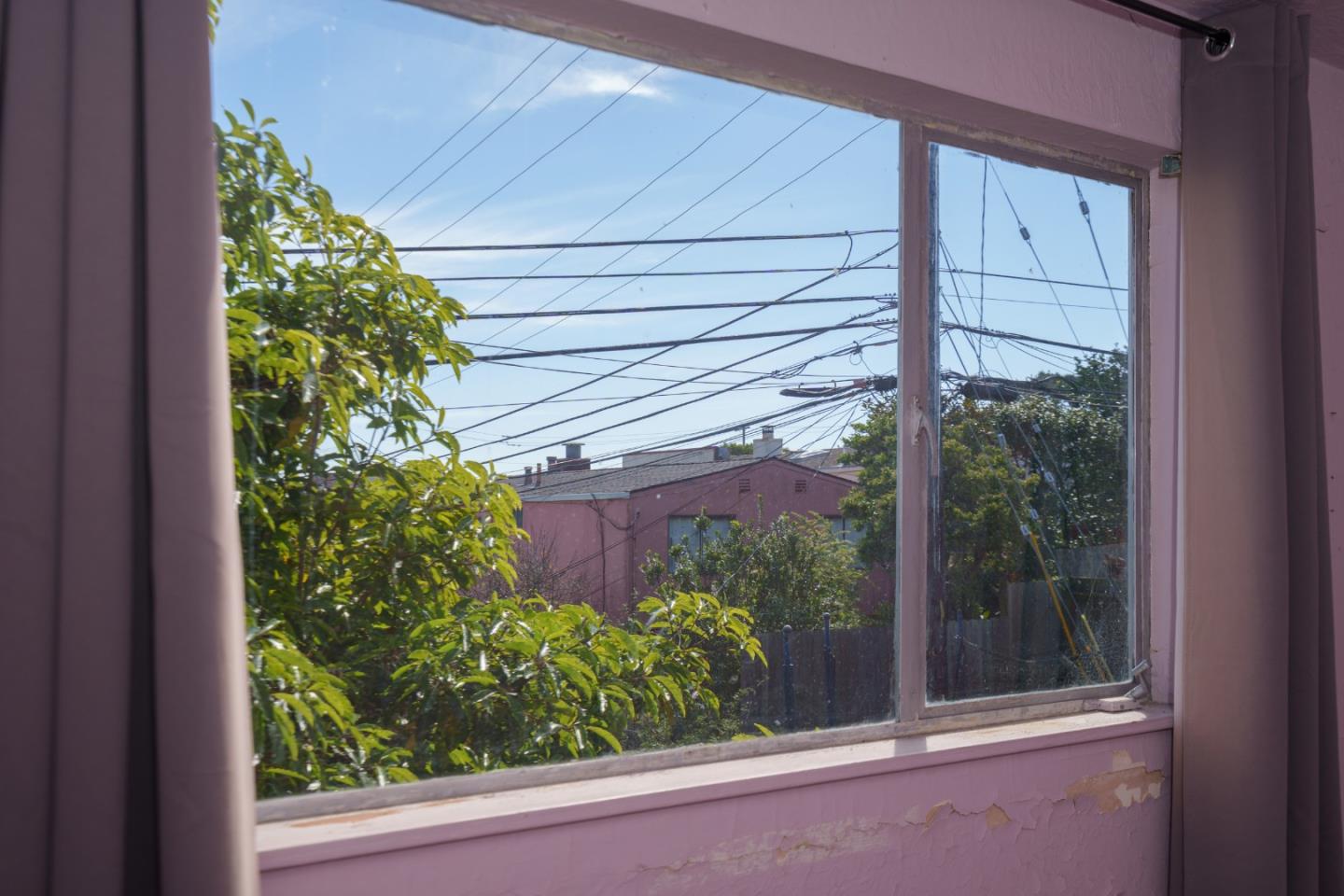 Detail Gallery Image 19 of 35 For 305 Lakeshire Dr, Daly City,  CA 94015 - 3 Beds | 2 Baths