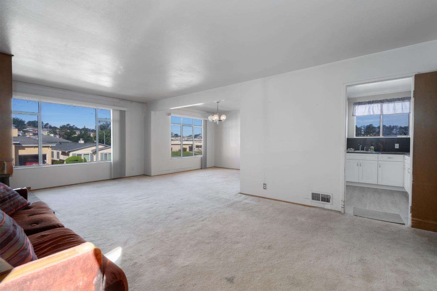 Detail Gallery Image 22 of 35 For 305 Lakeshire Dr, Daly City,  CA 94015 - 3 Beds | 2 Baths