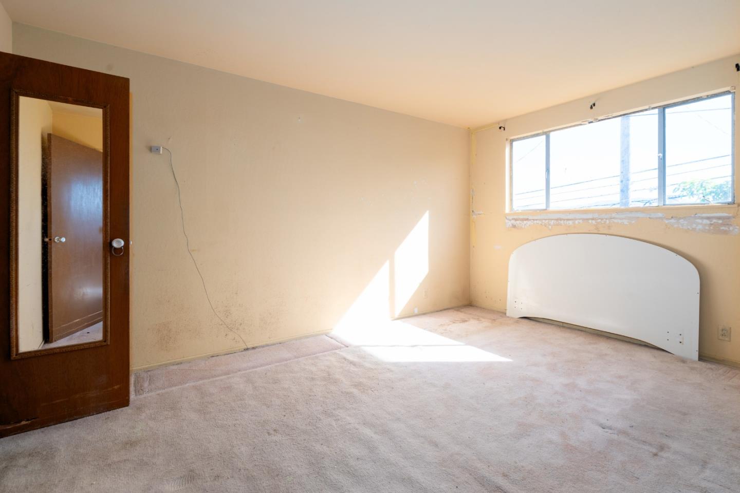 Detail Gallery Image 24 of 35 For 305 Lakeshire Dr, Daly City,  CA 94015 - 3 Beds | 2 Baths