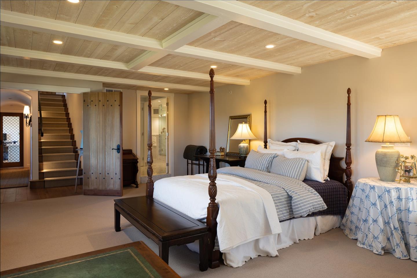 Detail Gallery Image 12 of 27 For 24308 San Juan Rd, Carmel,  CA 93923 - 4 Beds | 3/1 Baths