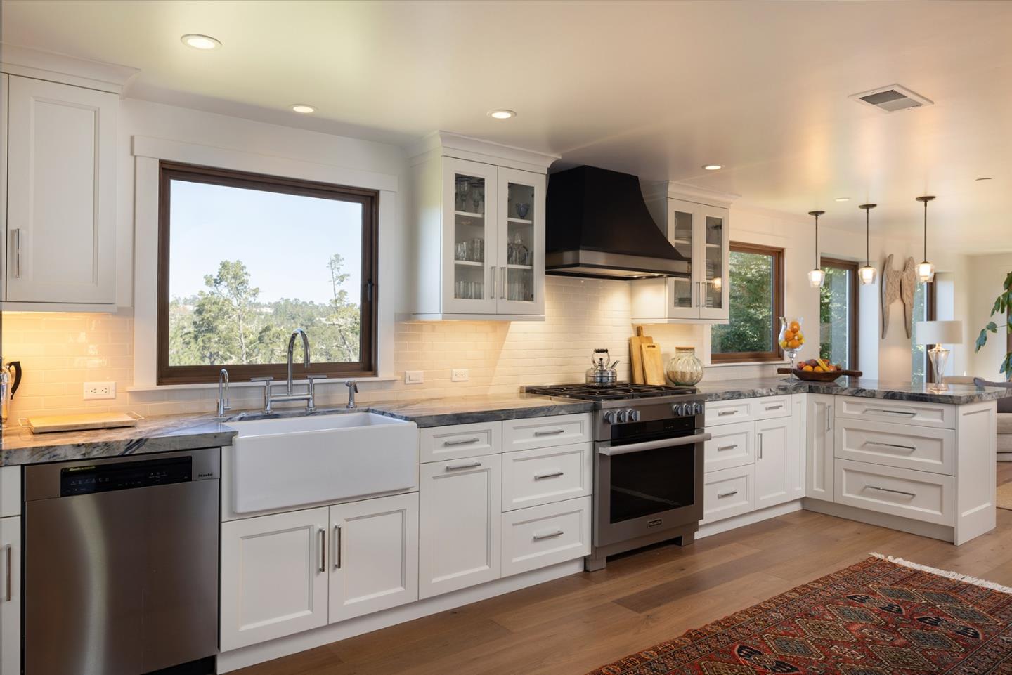 Detail Gallery Image 7 of 27 For 24308 San Juan Rd, Carmel,  CA 93923 - 4 Beds | 3/1 Baths