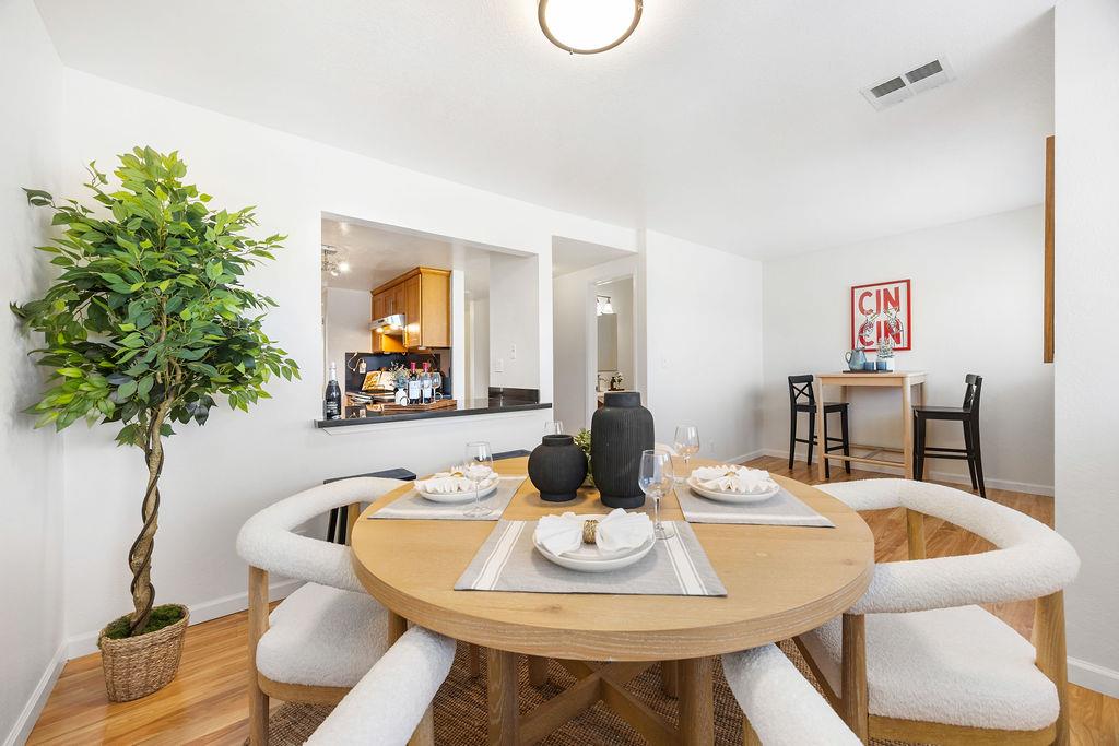 Detail Gallery Image 14 of 48 For 3550 Carter Dr #32,  South San Francisco,  CA 94080 - 3 Beds | 2/1 Baths