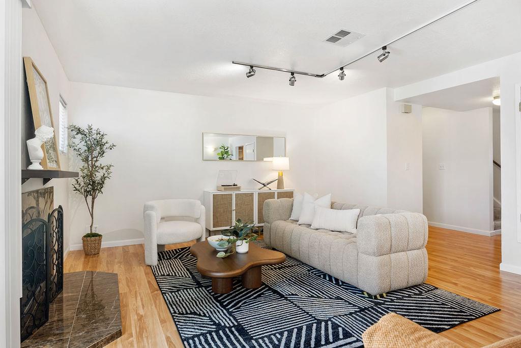 Detail Gallery Image 37 of 48 For 3550 Carter Dr #32,  South San Francisco,  CA 94080 - 3 Beds | 2/1 Baths