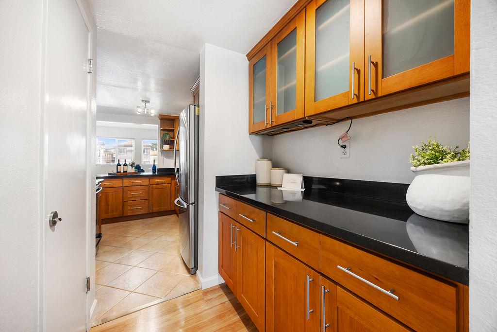 Detail Gallery Image 6 of 48 For 3550 Carter Dr #32,  South San Francisco,  CA 94080 - 3 Beds | 2/1 Baths