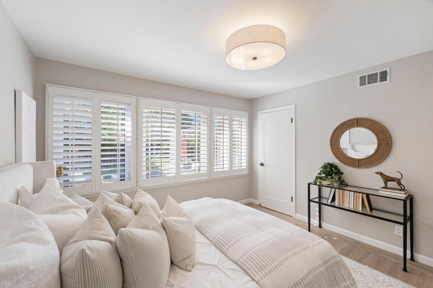 Detail Gallery Image 33 of 62 For 6 El Sereno Dr, San Carlos,  CA 94070 - 4 Beds | 3 Baths