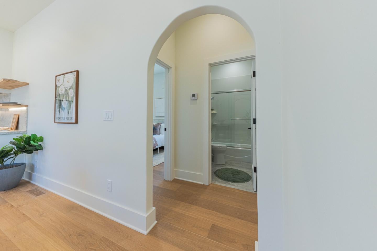 Detail Gallery Image 18 of 43 For 1231 8th St, Monterey,  CA 93940 - 2 Beds | 2 Baths