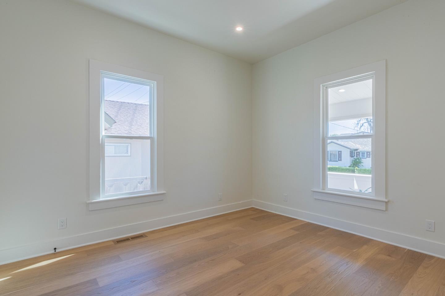 Detail Gallery Image 26 of 43 For 1231 8th St, Monterey,  CA 93940 - 2 Beds | 2 Baths