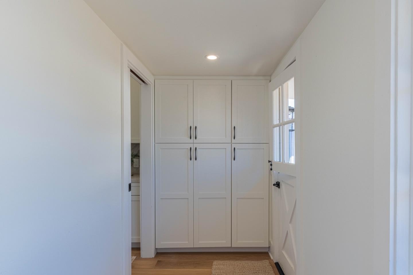 Detail Gallery Image 31 of 43 For 1231 8th St, Monterey,  CA 93940 - 2 Beds | 2 Baths