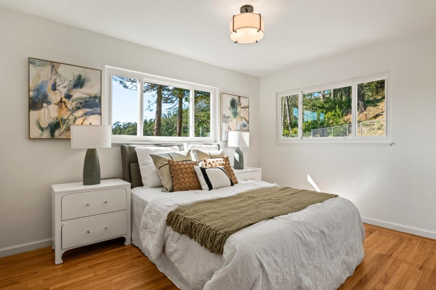 Detail Gallery Image 18 of 50 For 1135 Valencia Way, Pacifica,  CA 94044 - 3 Beds | 2/1 Baths