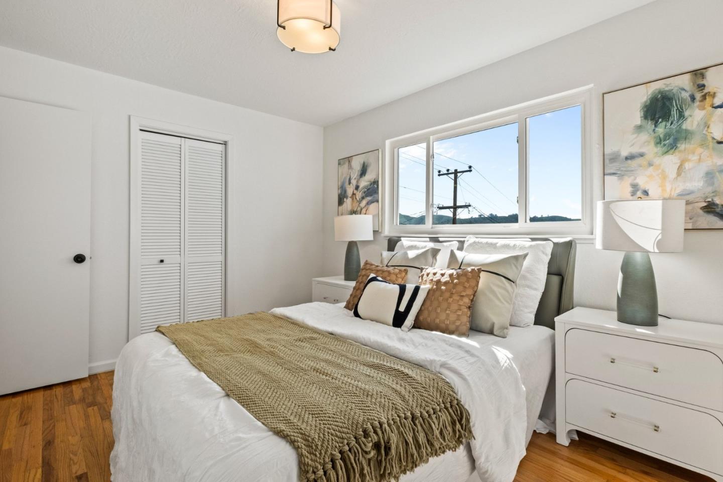 Detail Gallery Image 19 of 50 For 1135 Valencia Way, Pacifica,  CA 94044 - 3 Beds | 2/1 Baths