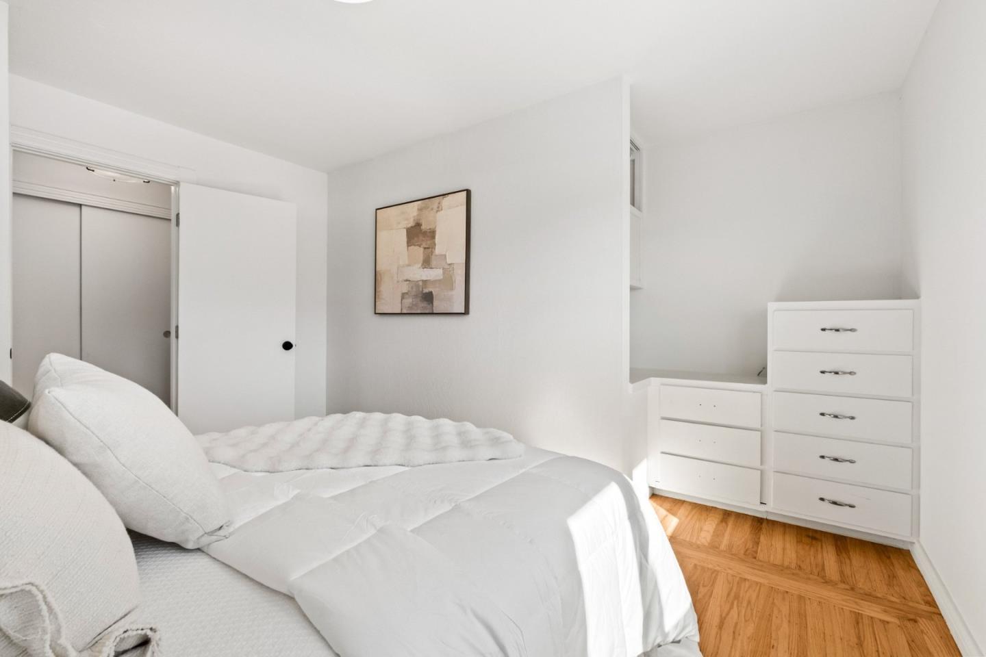 Detail Gallery Image 28 of 50 For 1135 Valencia Way, Pacifica,  CA 94044 - 3 Beds | 2/1 Baths