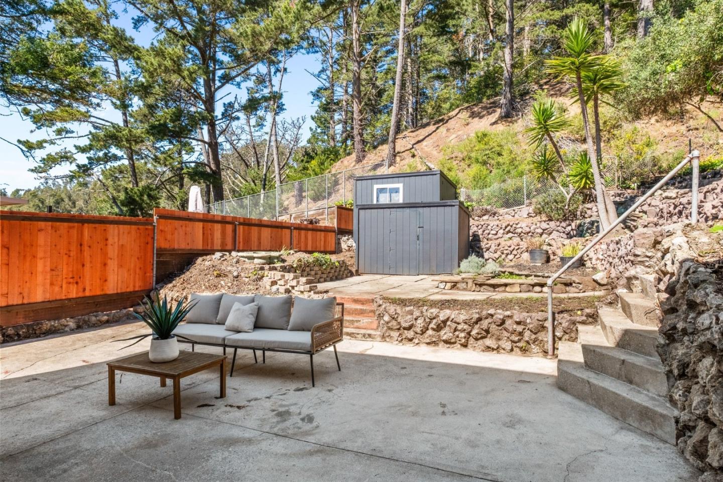 Detail Gallery Image 38 of 50 For 1135 Valencia Way, Pacifica,  CA 94044 - 3 Beds | 2/1 Baths