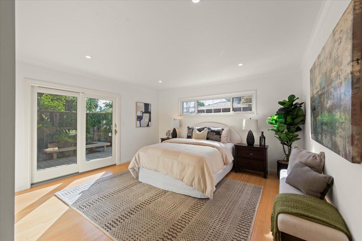 Detail Gallery Image 10 of 34 For 287 Santa Margarita Ave, Menlo Park,  CA 94025 - 3 Beds | 3 Baths