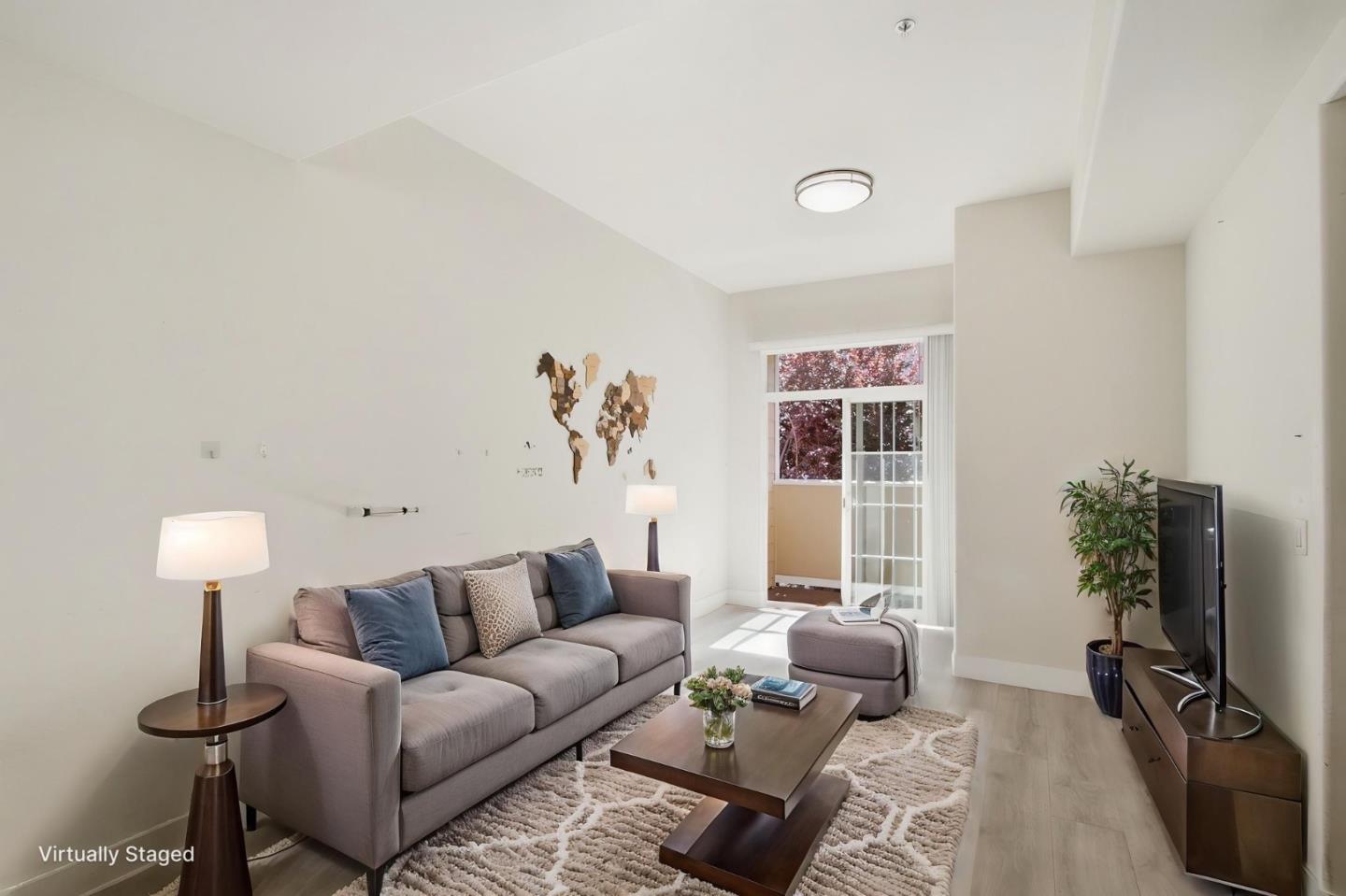 Detail Gallery Image 8 of 21 For 2414 Falk, San Jose,  CA 95116 - 2 Beds | 2 Baths