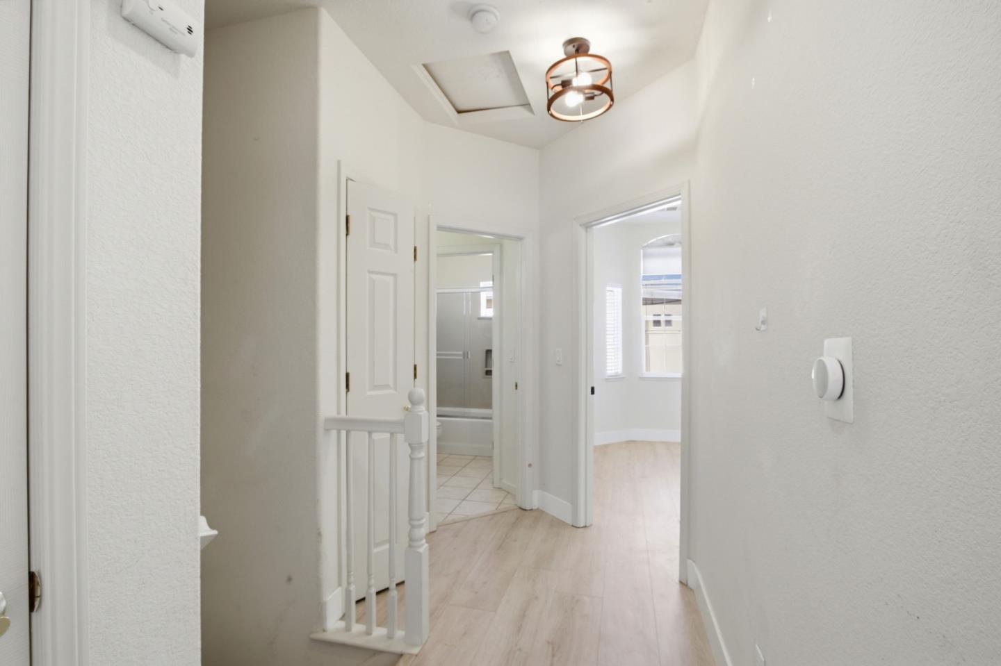 Detail Gallery Image 9 of 21 For 2414 Falk, San Jose,  CA 95116 - 2 Beds | 2 Baths