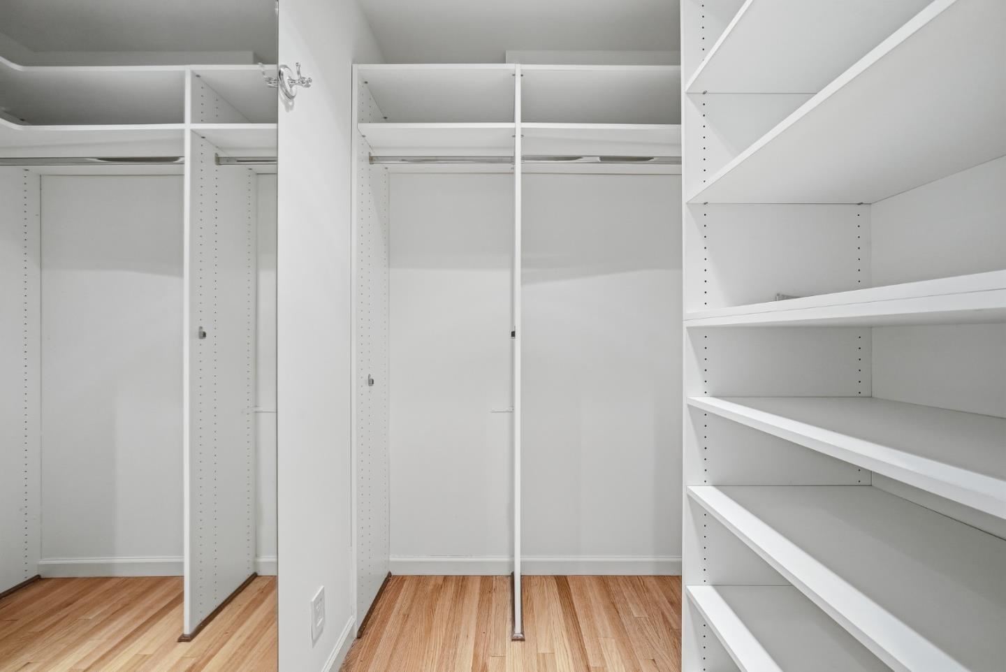 Detail Gallery Image 30 of 71 For 1 Larch Dr, Atherton,  CA 94027 - 5 Beds | 4 Baths