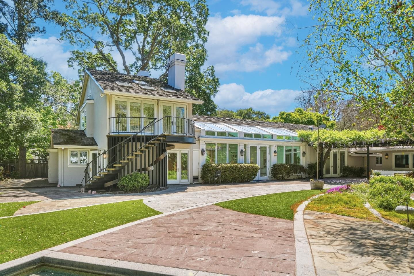 Detail Gallery Image 61 of 71 For 1 Larch Dr, Atherton,  CA 94027 - 5 Beds | 4 Baths