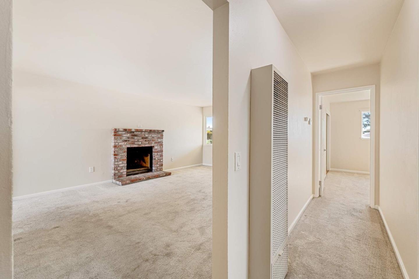 Detail Gallery Image 8 of 23 For 3139 Lelia Pl, Marina,  CA 93933 - 3 Beds | 1 Baths