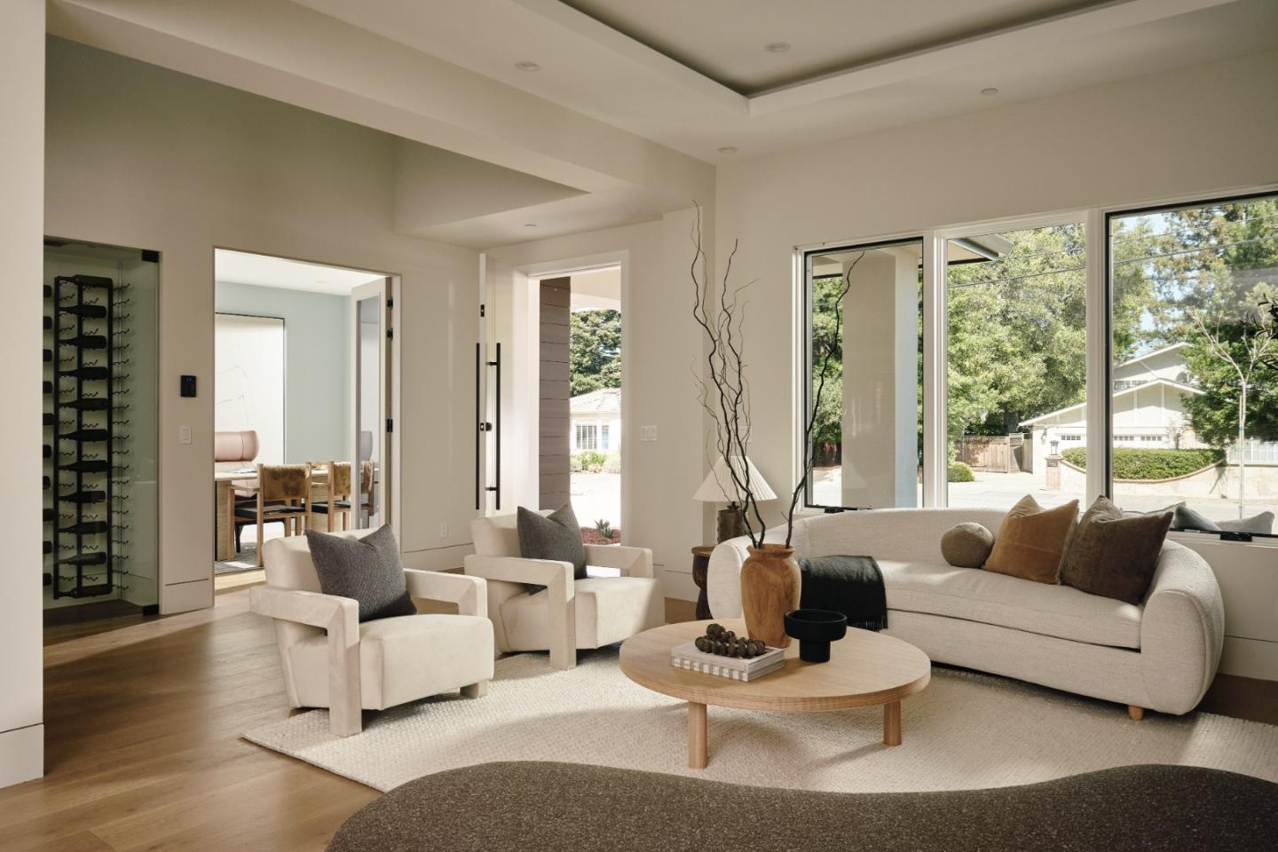 Detail Gallery Image 2 of 46 For 944 Aura Way, Los Altos,  CA 94024 - 6 Beds | 6/1 Baths