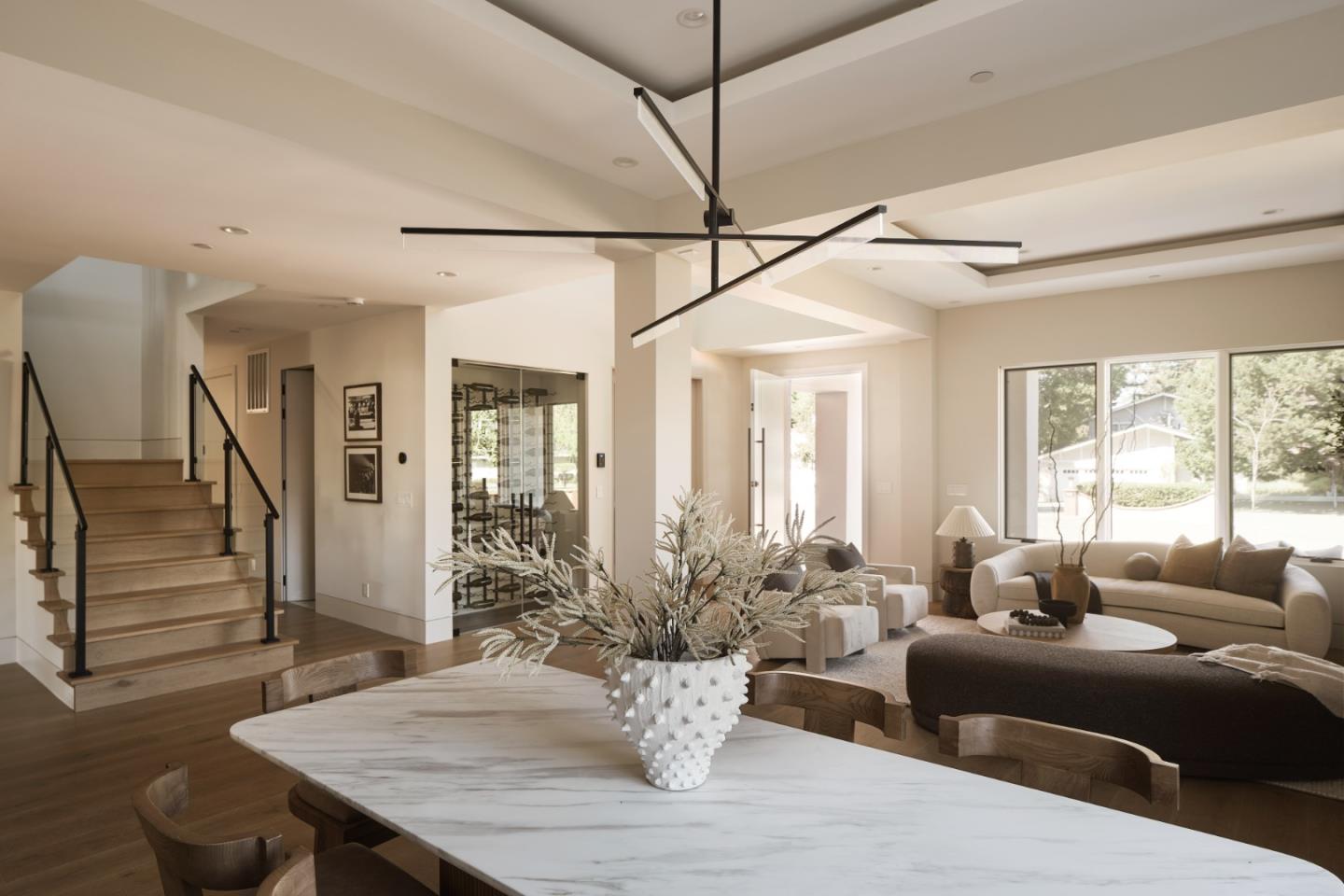 Detail Gallery Image 3 of 46 For 944 Aura Way, Los Altos,  CA 94024 - 6 Beds | 6/1 Baths