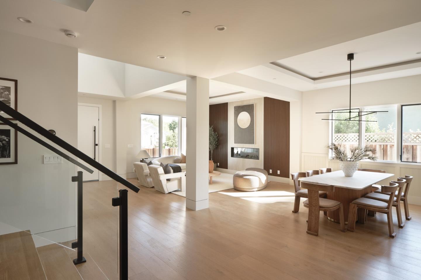 Detail Gallery Image 8 of 46 For 944 Aura Way, Los Altos,  CA 94024 - 6 Beds | 6/1 Baths