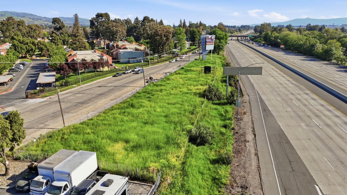 Detail Gallery Image 4 of 10 For 375 Dempsey Rd, Milpitas,  CA 95035 - – Beds | – Baths