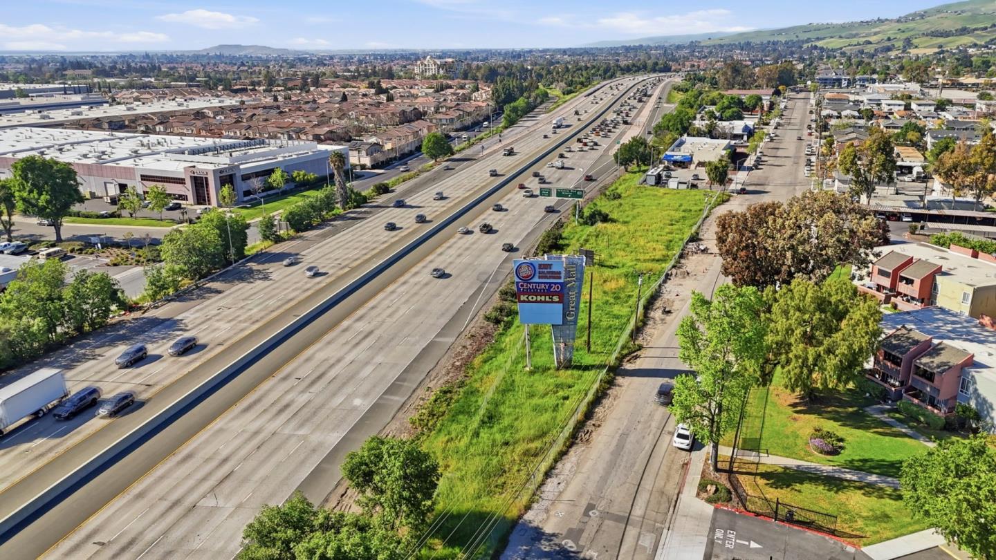 Detail Gallery Image 8 of 10 For 375 Dempsey Rd, Milpitas,  CA 95035 - – Beds | – Baths