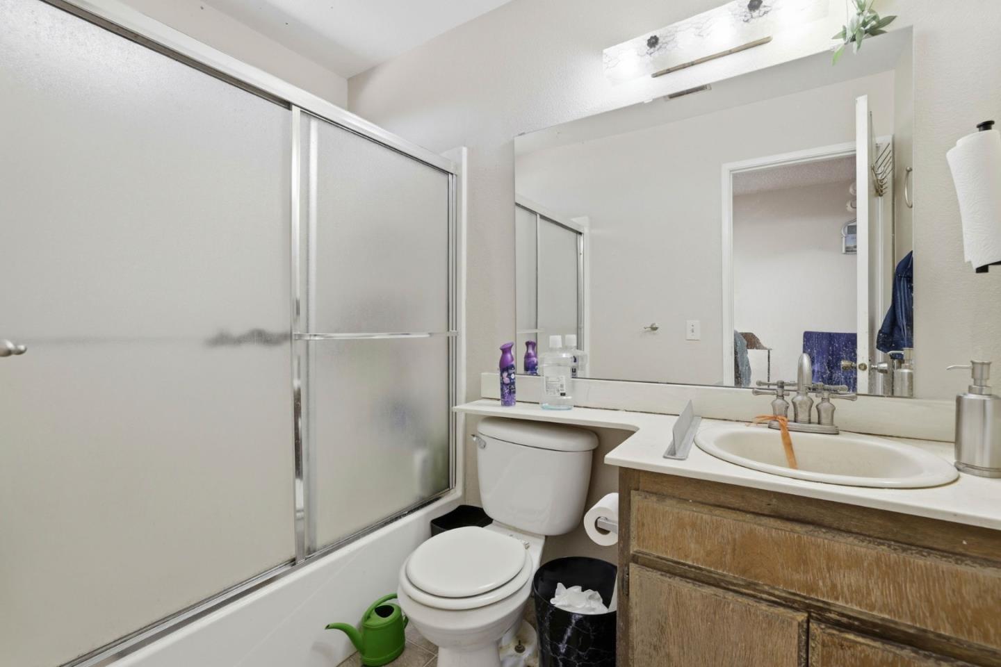 Detail Gallery Image 29 of 37 For 1980 Pebblewood Dr, Sacramento,  CA 95833 - 4 Beds | 2/1 Baths