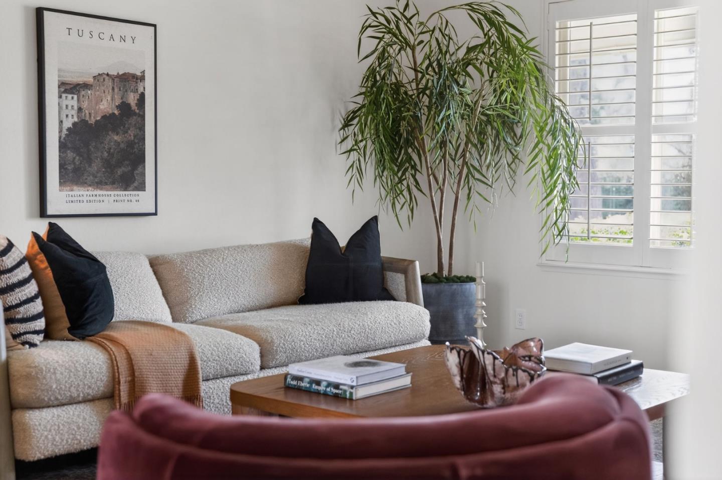 Detail Gallery Image 10 of 47 For 1631 Noreen Dr, San Jose,  CA 95124 - 4 Beds | 2/1 Baths