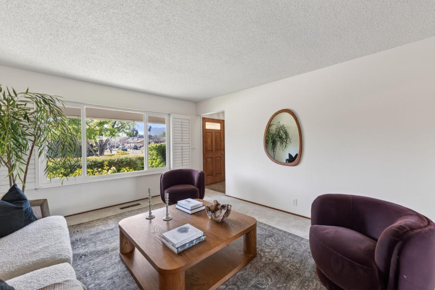 Detail Gallery Image 11 of 47 For 1631 Noreen Dr, San Jose,  CA 95124 - 4 Beds | 2/1 Baths