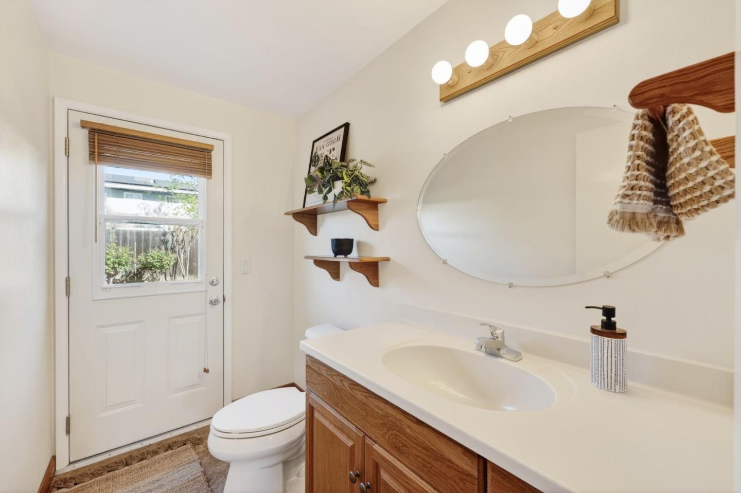 Detail Gallery Image 24 of 47 For 1631 Noreen Dr, San Jose,  CA 95124 - 4 Beds | 2/1 Baths