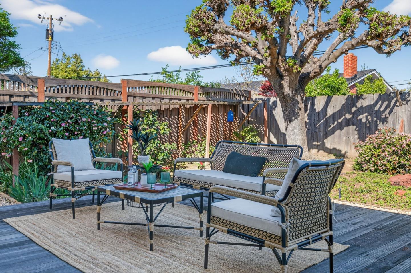 Detail Gallery Image 38 of 47 For 1631 Noreen Dr, San Jose,  CA 95124 - 4 Beds | 2/1 Baths