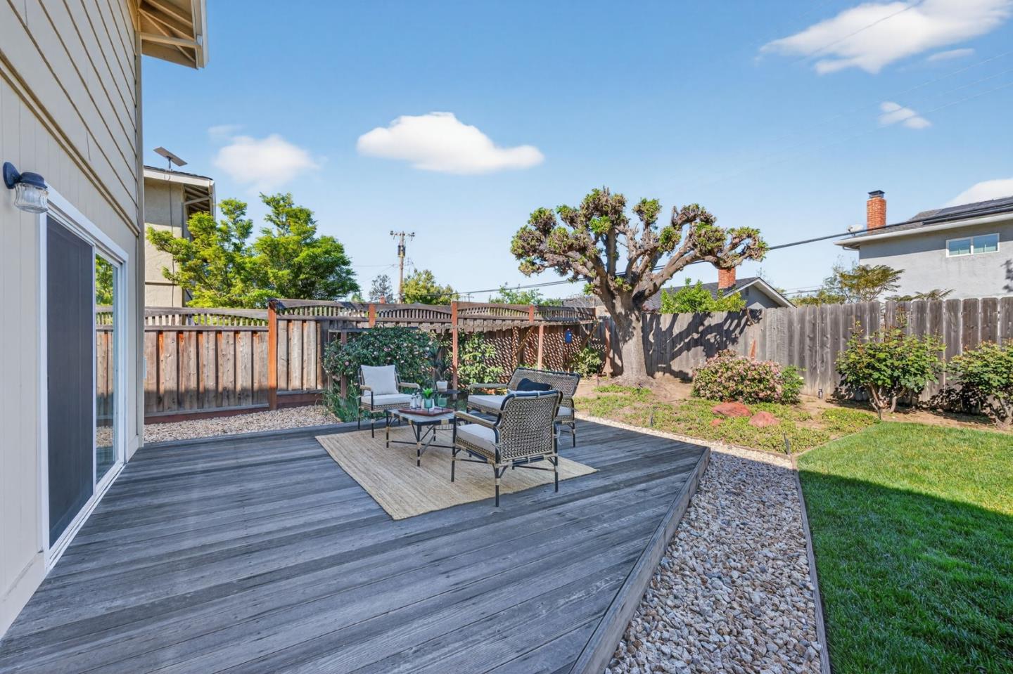 Detail Gallery Image 39 of 47 For 1631 Noreen Dr, San Jose,  CA 95124 - 4 Beds | 2/1 Baths