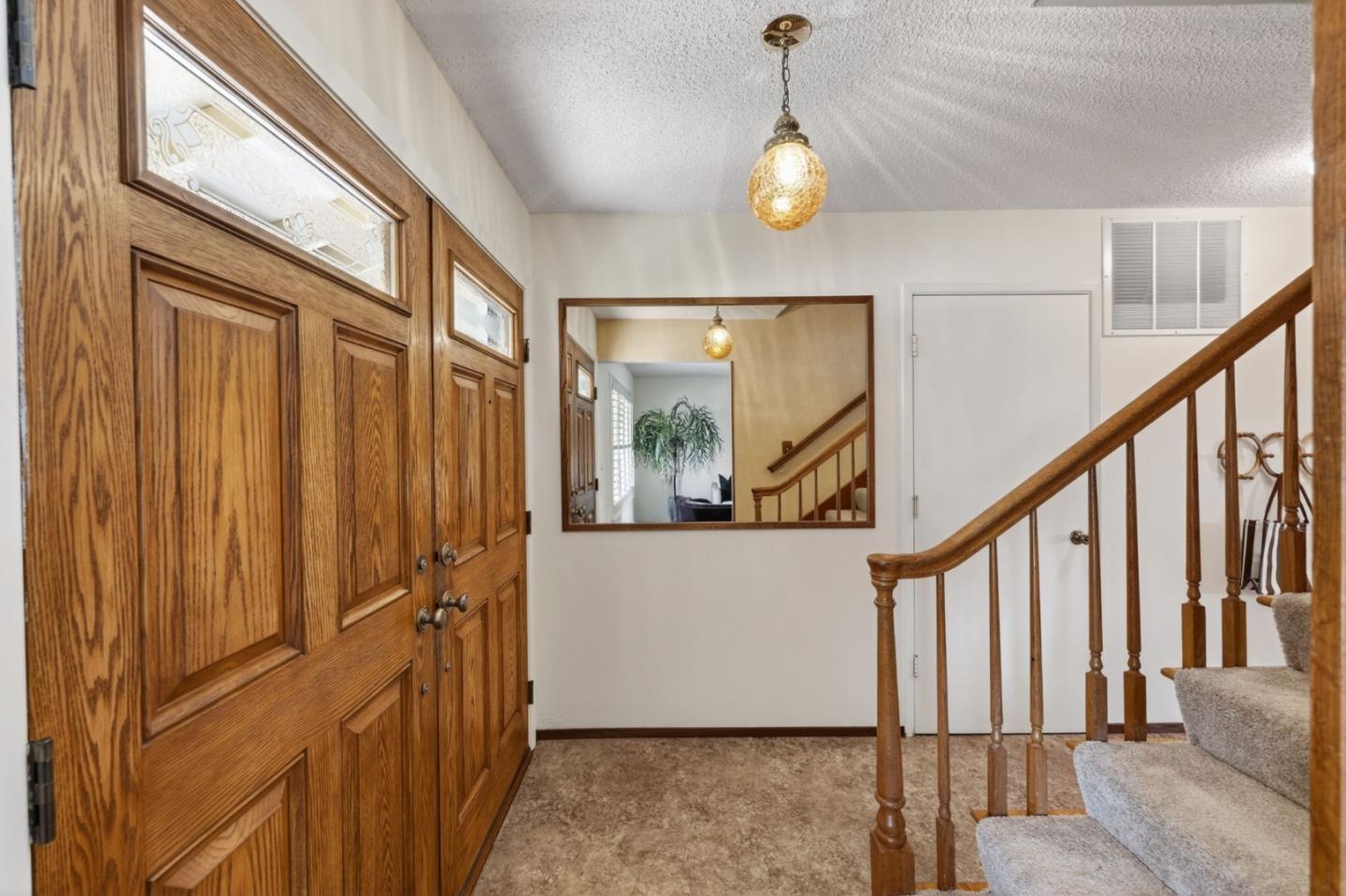 Detail Gallery Image 6 of 47 For 1631 Noreen Dr, San Jose,  CA 95124 - 4 Beds | 2/1 Baths