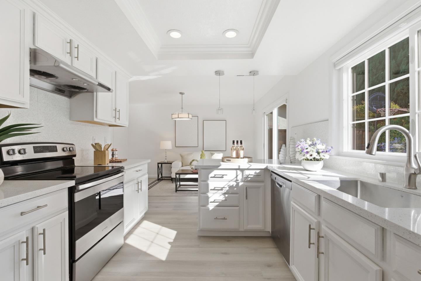 Detail Gallery Image 17 of 44 For 34184 Duke Ln, Fremont,  CA 94555 - 4 Beds | 2/1 Baths