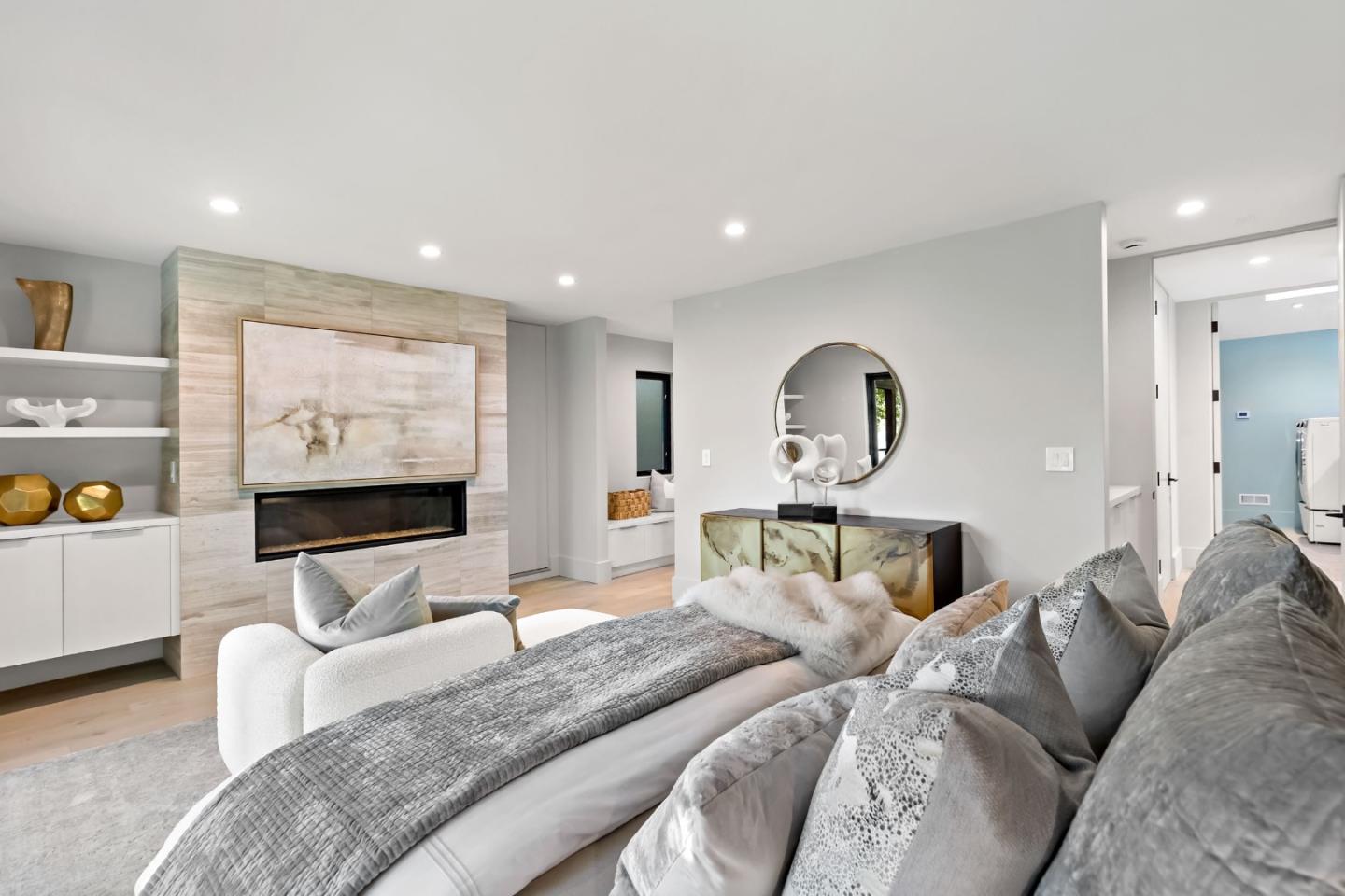 Detail Gallery Image 21 of 49 For 8 Hawkview St, Portola Valley,  CA 94028 - 4 Beds | 3/1 Baths