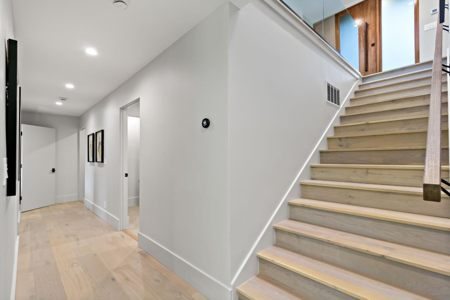 Detail Gallery Image 29 of 49 For 8 Hawkview St, Portola Valley,  CA 94028 - 4 Beds | 3/1 Baths