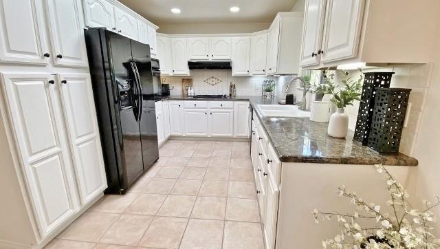 Detail Gallery Image 10 of 41 For 25349 Flanders Dr, Carmel,  CA 93923 - 3 Beds | 2 Baths