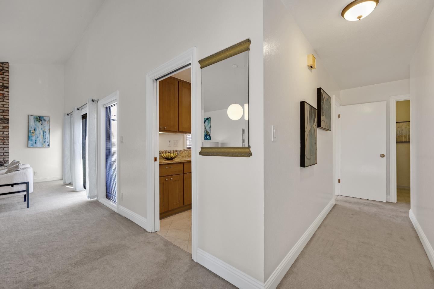 Detail Gallery Image 3 of 55 For 3405 Catalina Ave, Alameda,  CA 94502 - 2 Beds | 2 Baths