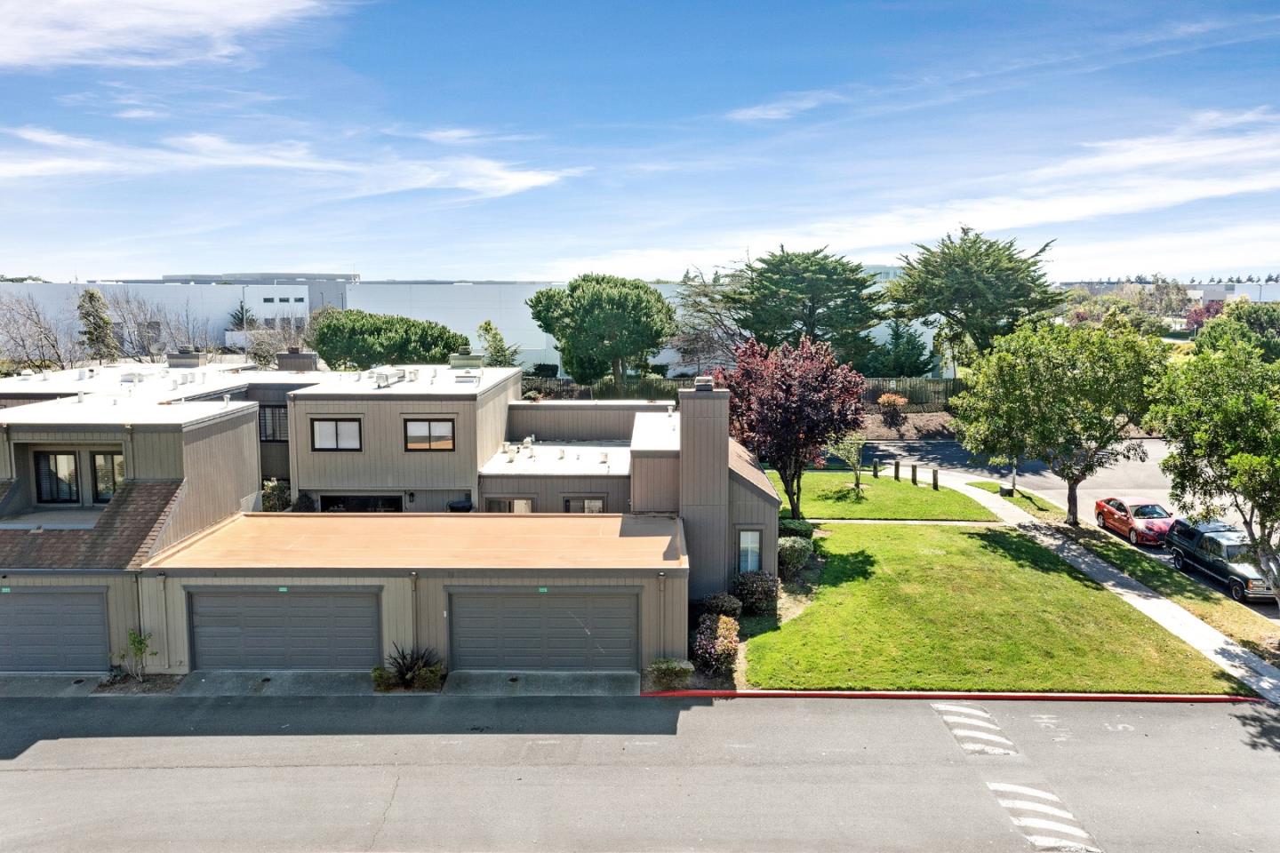 Detail Gallery Image 38 of 55 For 3405 Catalina Ave, Alameda,  CA 94502 - 2 Beds | 2 Baths