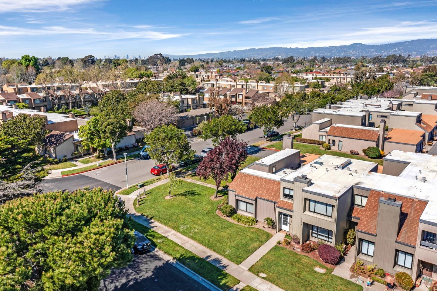 Detail Gallery Image 42 of 55 For 3405 Catalina Ave, Alameda,  CA 94502 - 2 Beds | 2 Baths