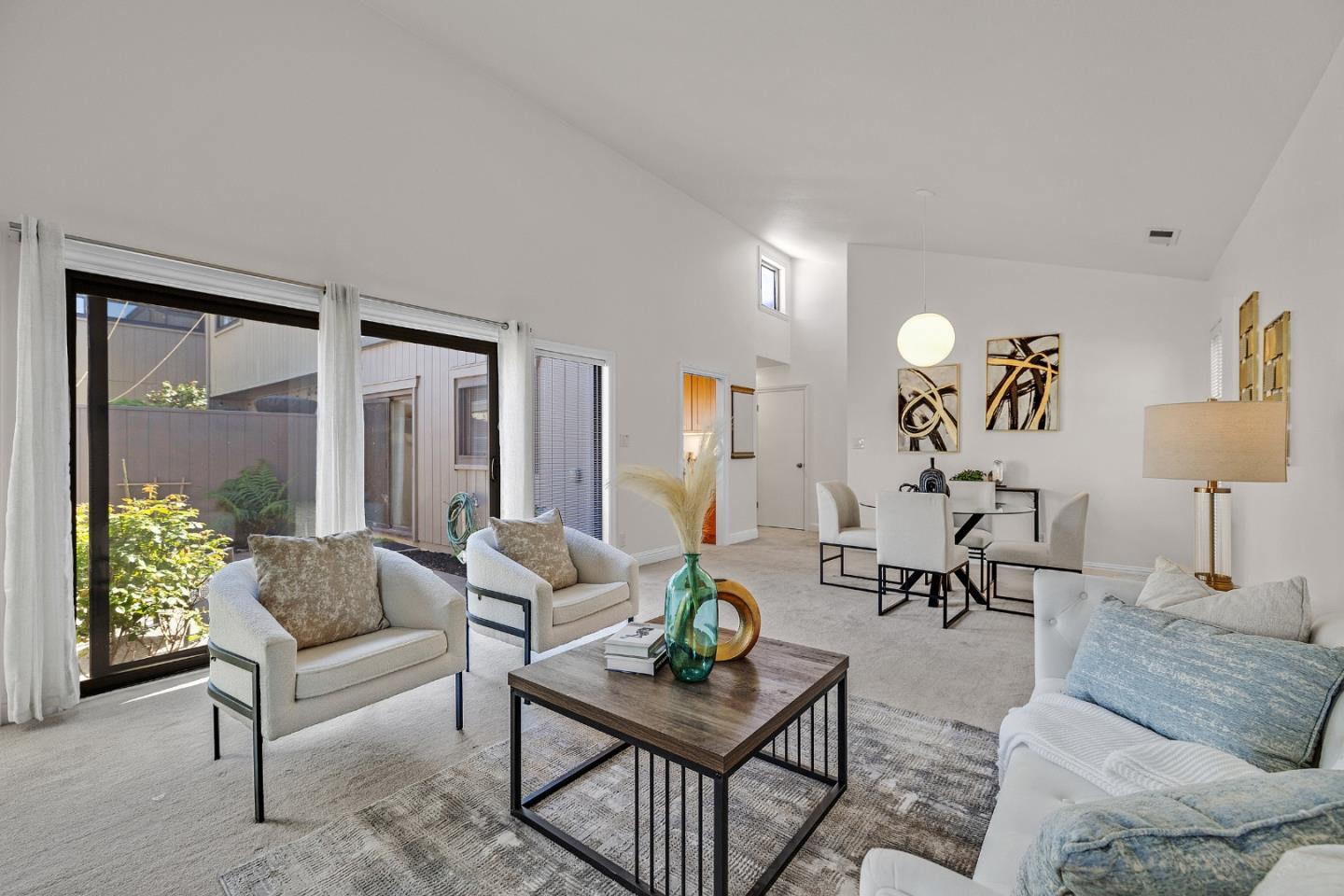 Detail Gallery Image 5 of 55 For 3405 Catalina Ave, Alameda,  CA 94502 - 2 Beds | 2 Baths