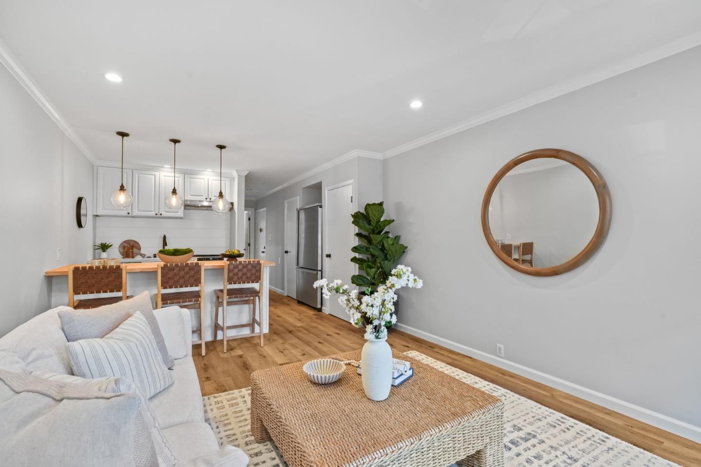 Detail Gallery Image 6 of 17 For 1250 Clay St #103,  San Francisco,  CA 94108 - 1 Beds | 1 Baths