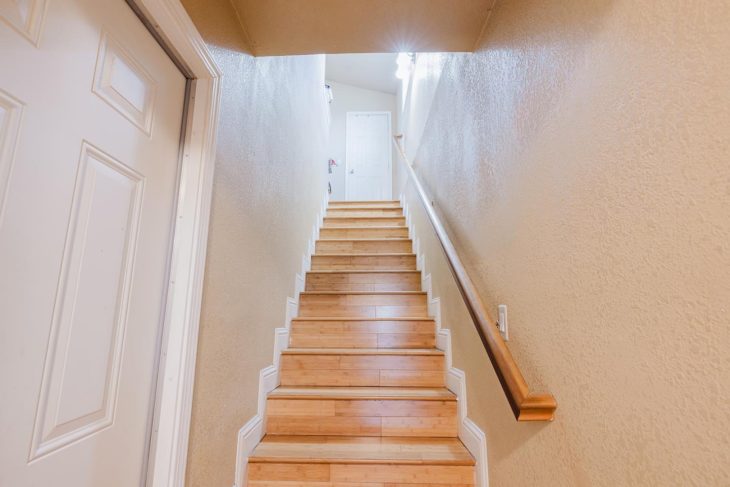 Detail Gallery Image 21 of 30 For 15 Rincon Ave, Salinas,  CA 93905 - 4 Beds | 3 Baths