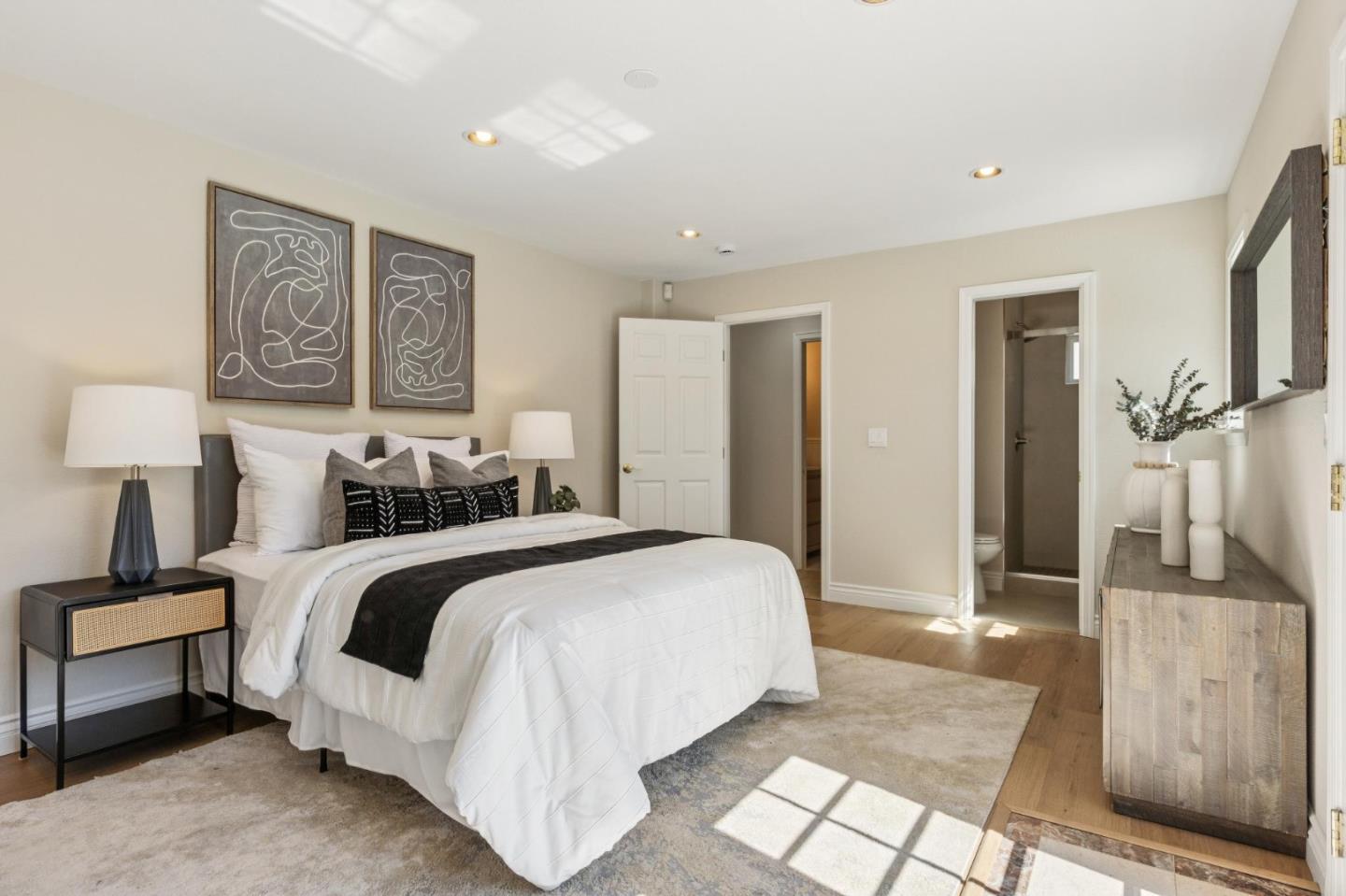 Detail Gallery Image 28 of 47 For 13841 Malcom Ave, Saratoga,  CA 95070 - 5 Beds | 3/1 Baths