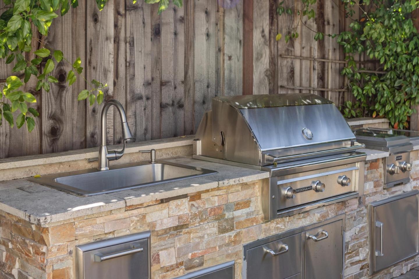 Detail Gallery Image 33 of 47 For 13841 Malcom Ave, Saratoga,  CA 95070 - 5 Beds | 3/1 Baths