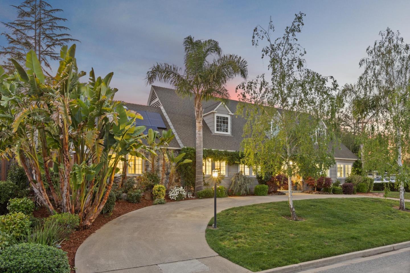 Detail Gallery Image 37 of 47 For 13841 Malcom Ave, Saratoga,  CA 95070 - 5 Beds | 3/1 Baths