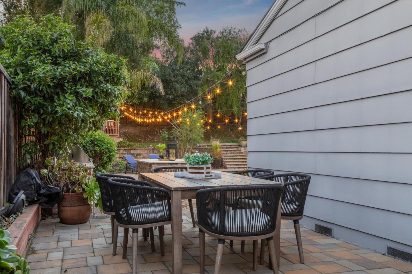 Detail Gallery Image 43 of 47 For 13841 Malcom Ave, Saratoga,  CA 95070 - 5 Beds | 3/1 Baths